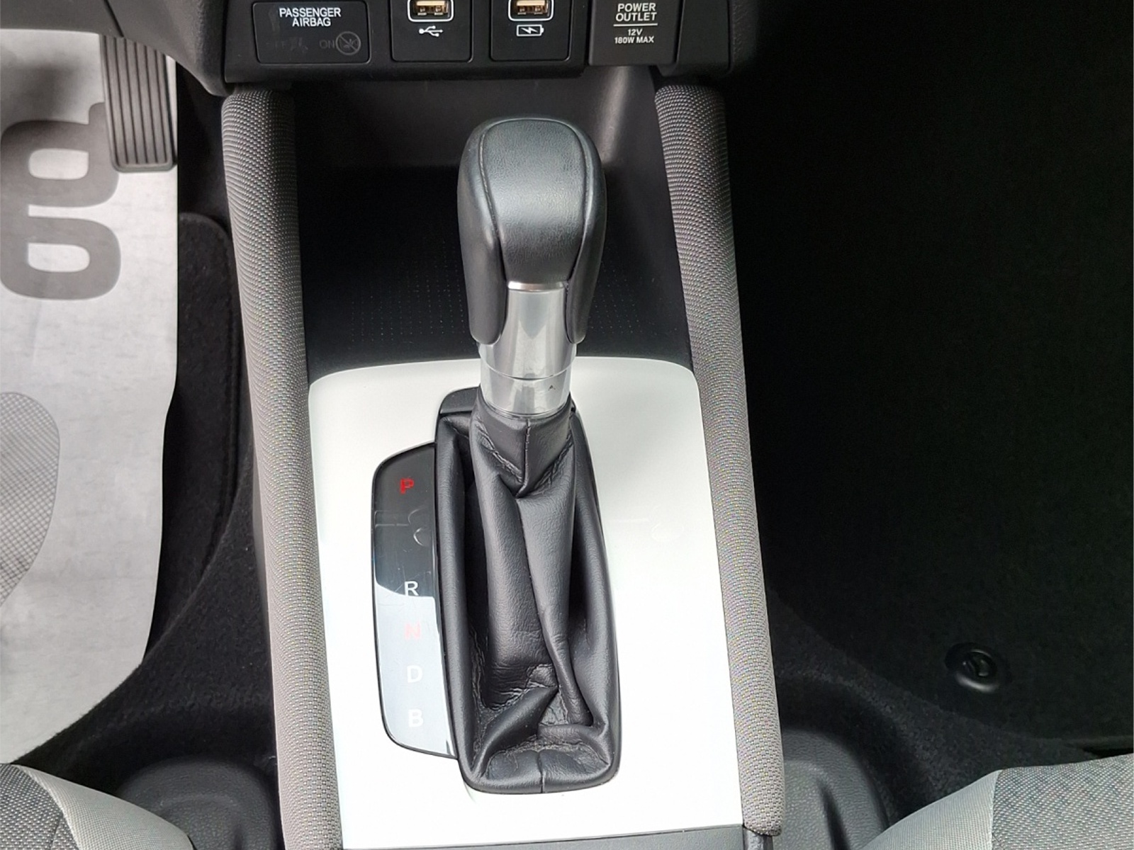 HONDA Jazz 1.5i-MMD Crosstar Executive E-CVT-image-12
