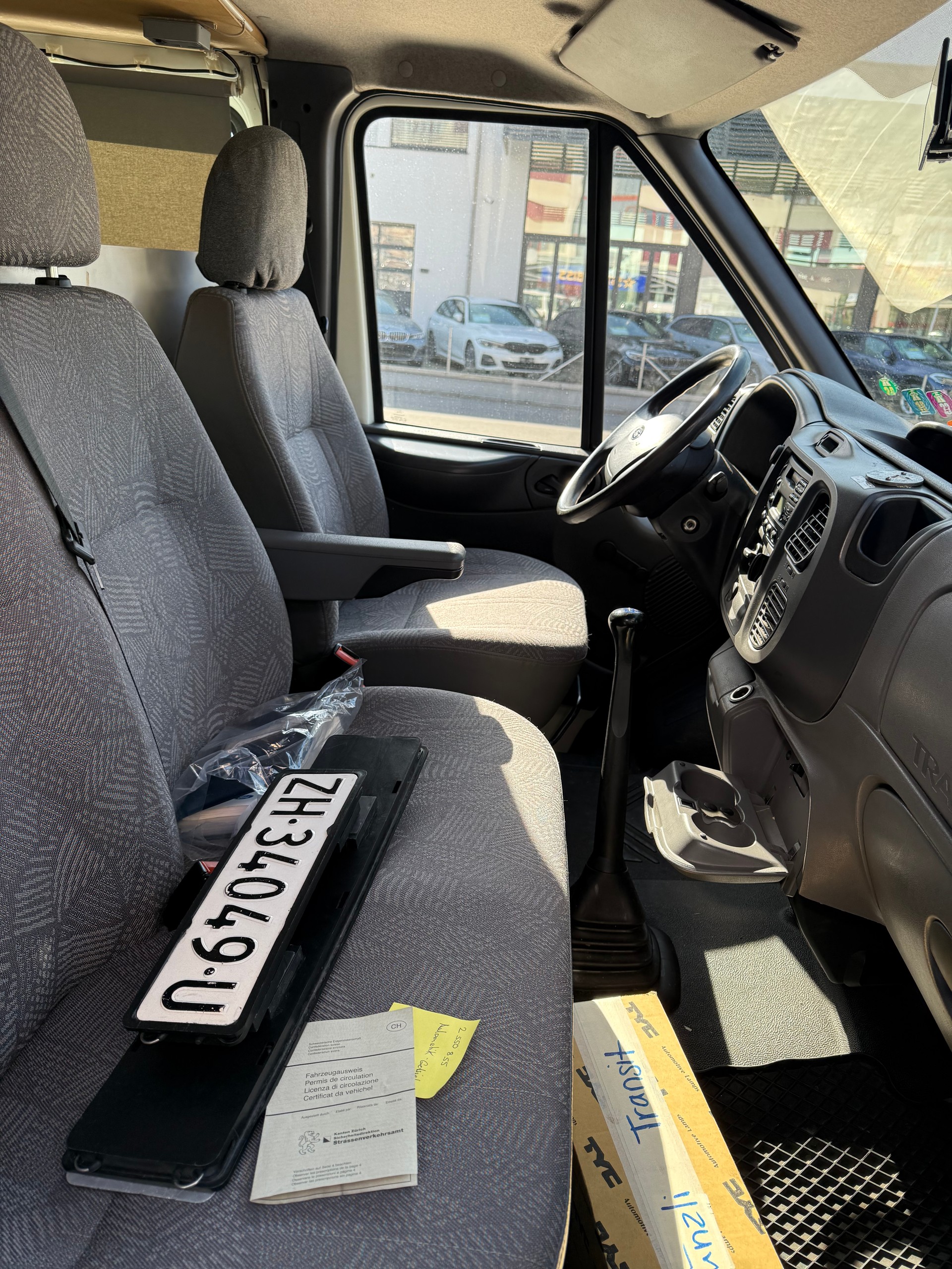 FORD Transit 300 S Wohnwagen-image-7