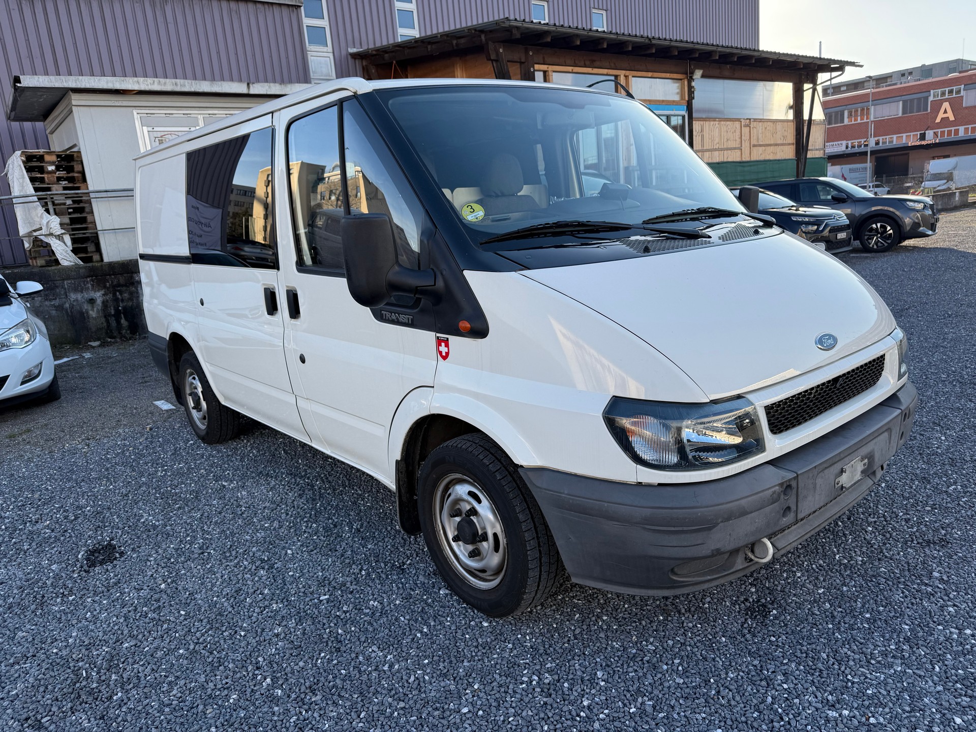 FORD Transit 300 S Wohnwagen-image-0