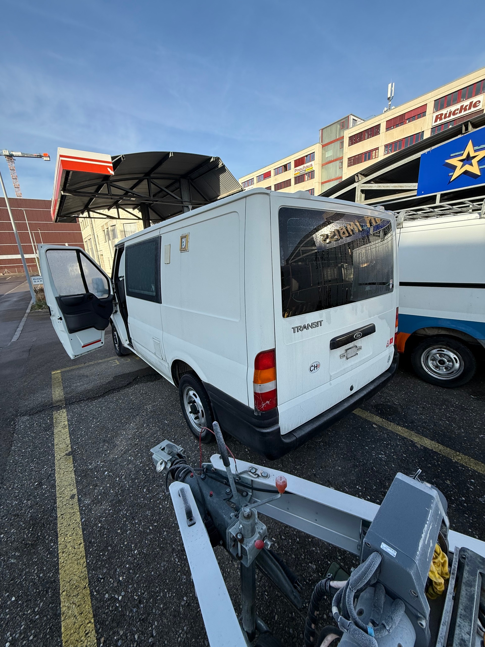 FORD Transit 300 S Wohnwagen-image-8