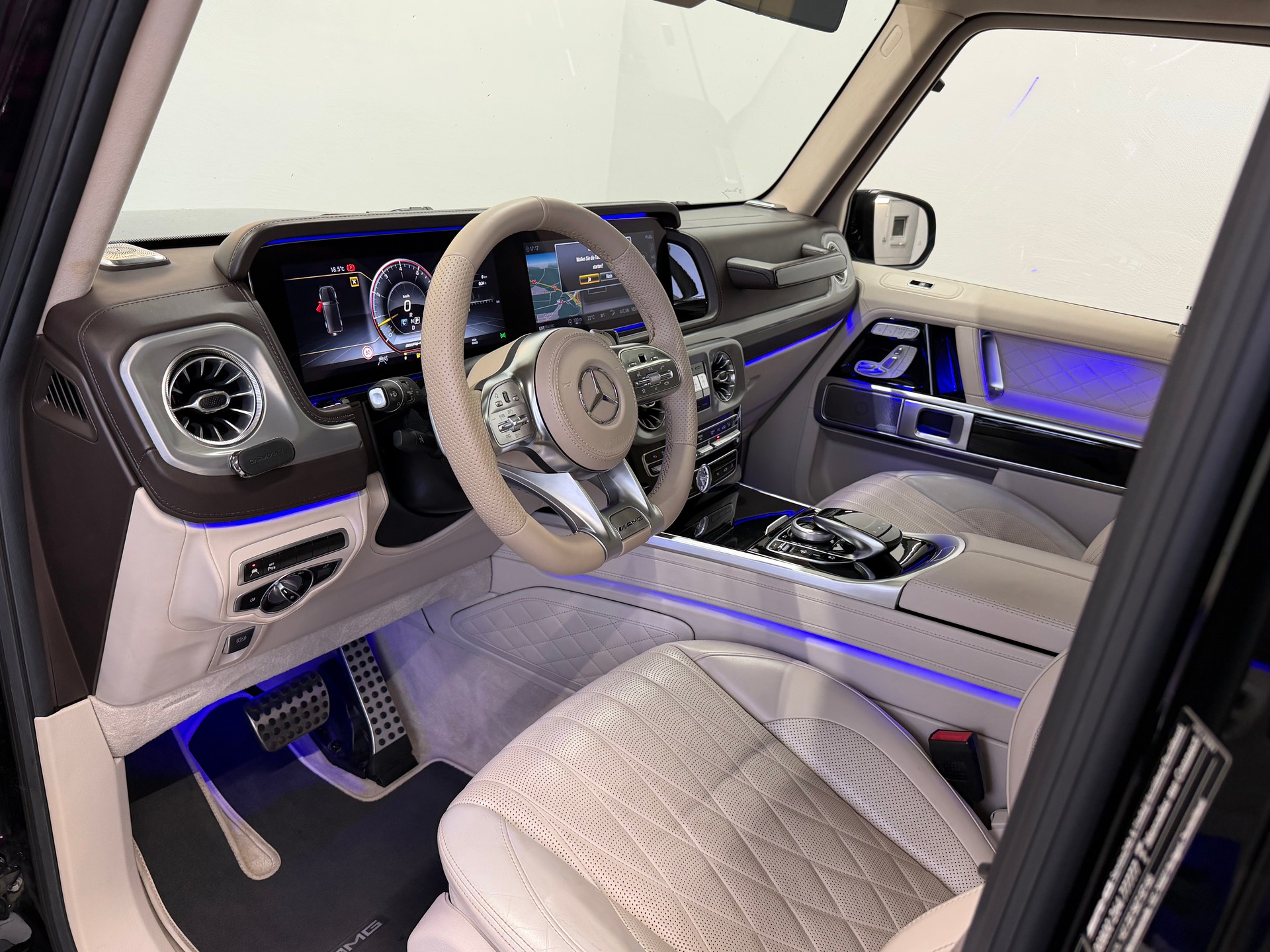 MERCEDES-BENZ G 63 AMG Speedshift Plus G-Tronic-image-9