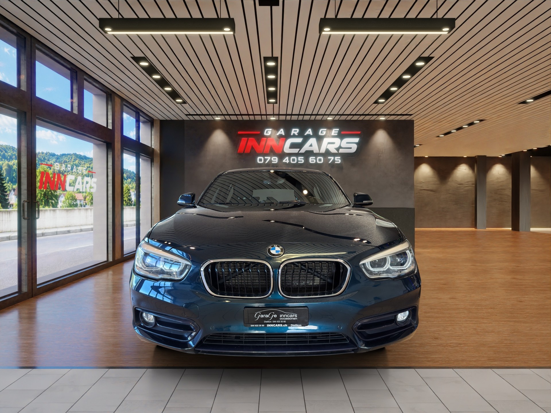 BMW 118i Sport Line-image-1
