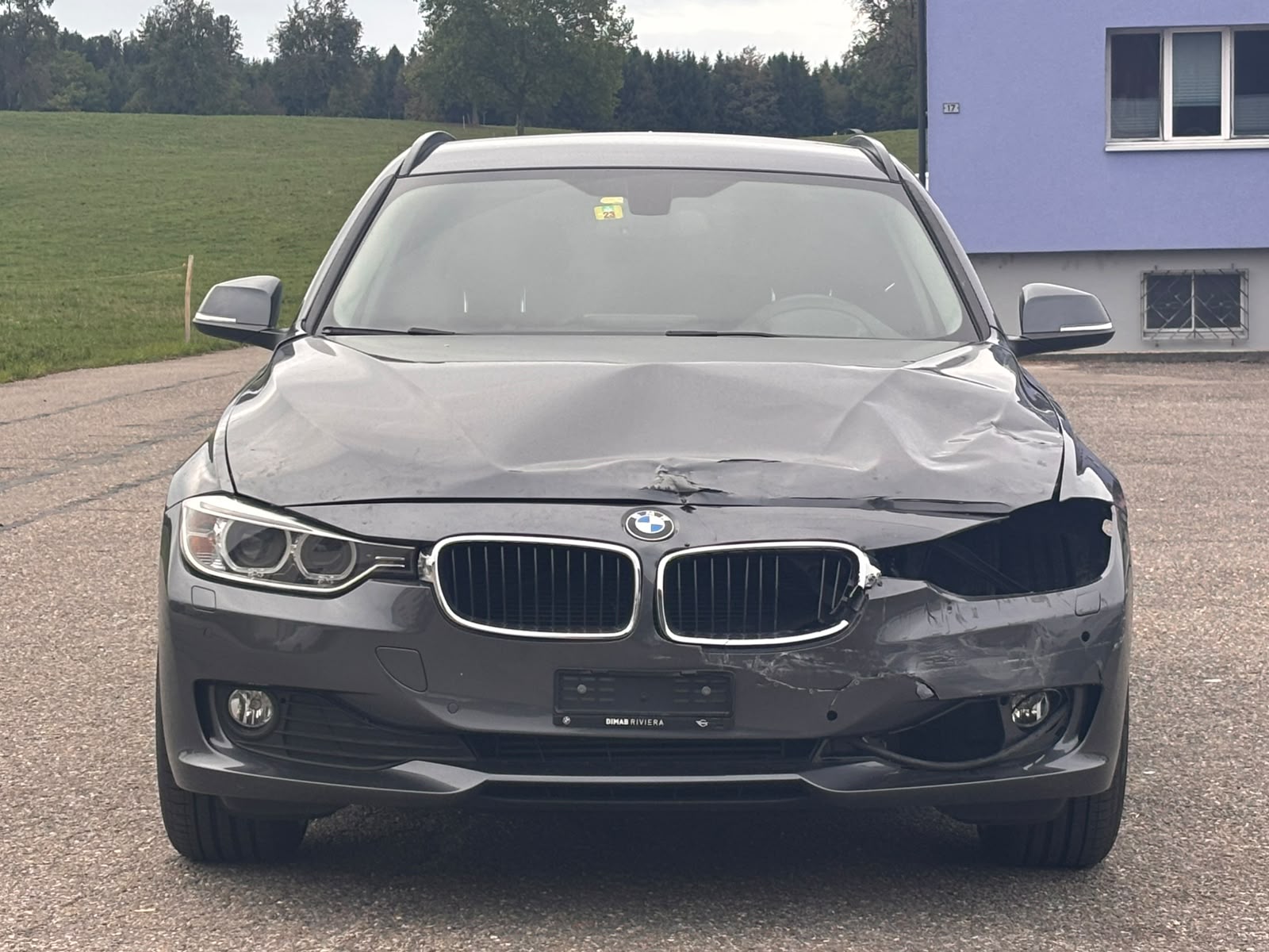 BMW 320d Touring Modern Line Steptronic-image-1