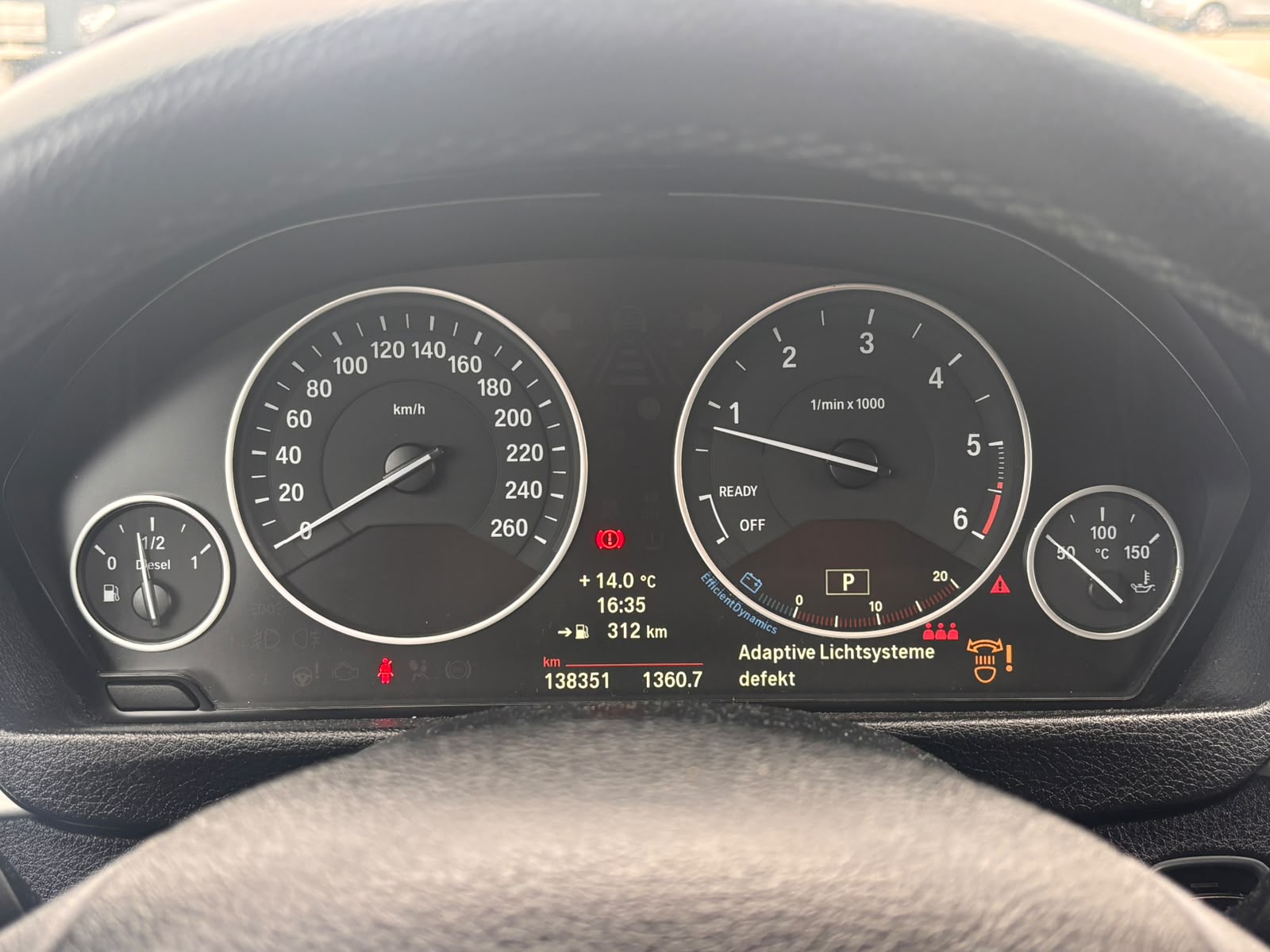 BMW 320d Touring Modern Line Steptronic-image-13