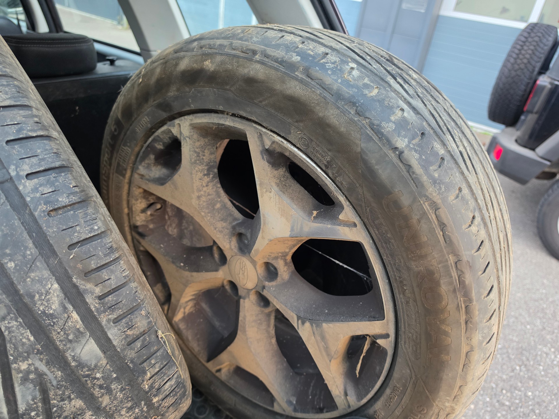 SUBARU Forester 2.0XT Luxury Lineartronic-image-7
