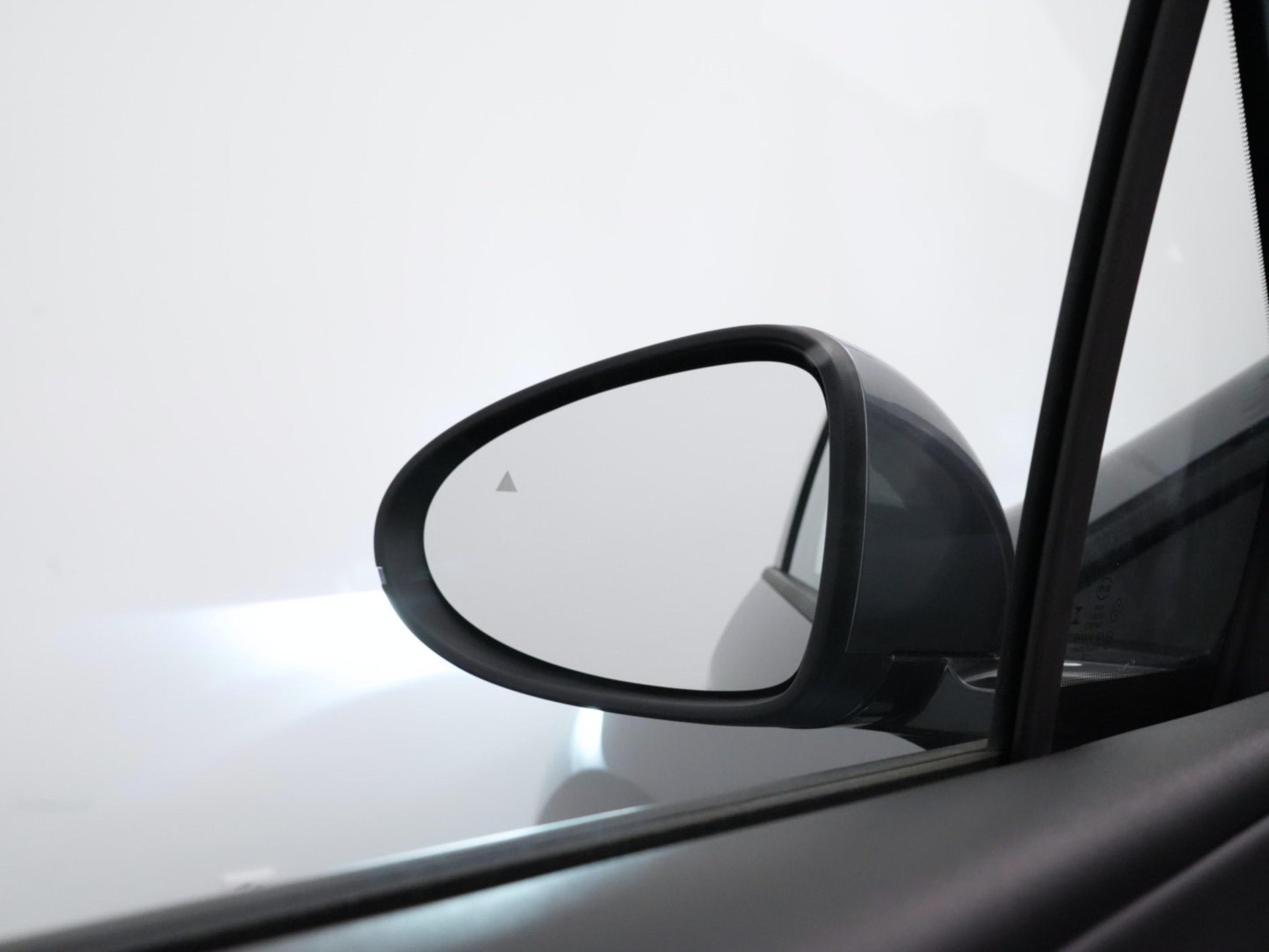 BYD Dolphin G DM-i Comfort-image-18