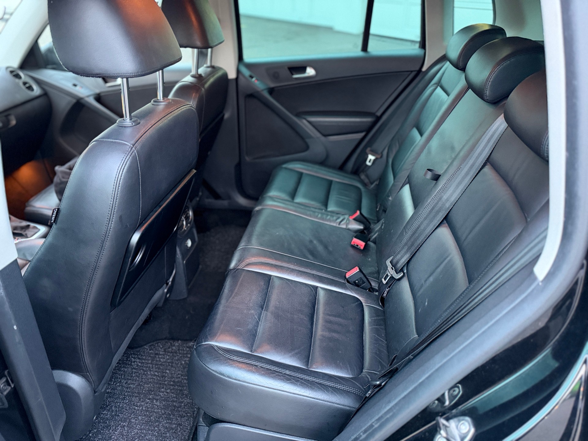 VW Tiguan 2.0 TSI Sport&Style DSG-image-8