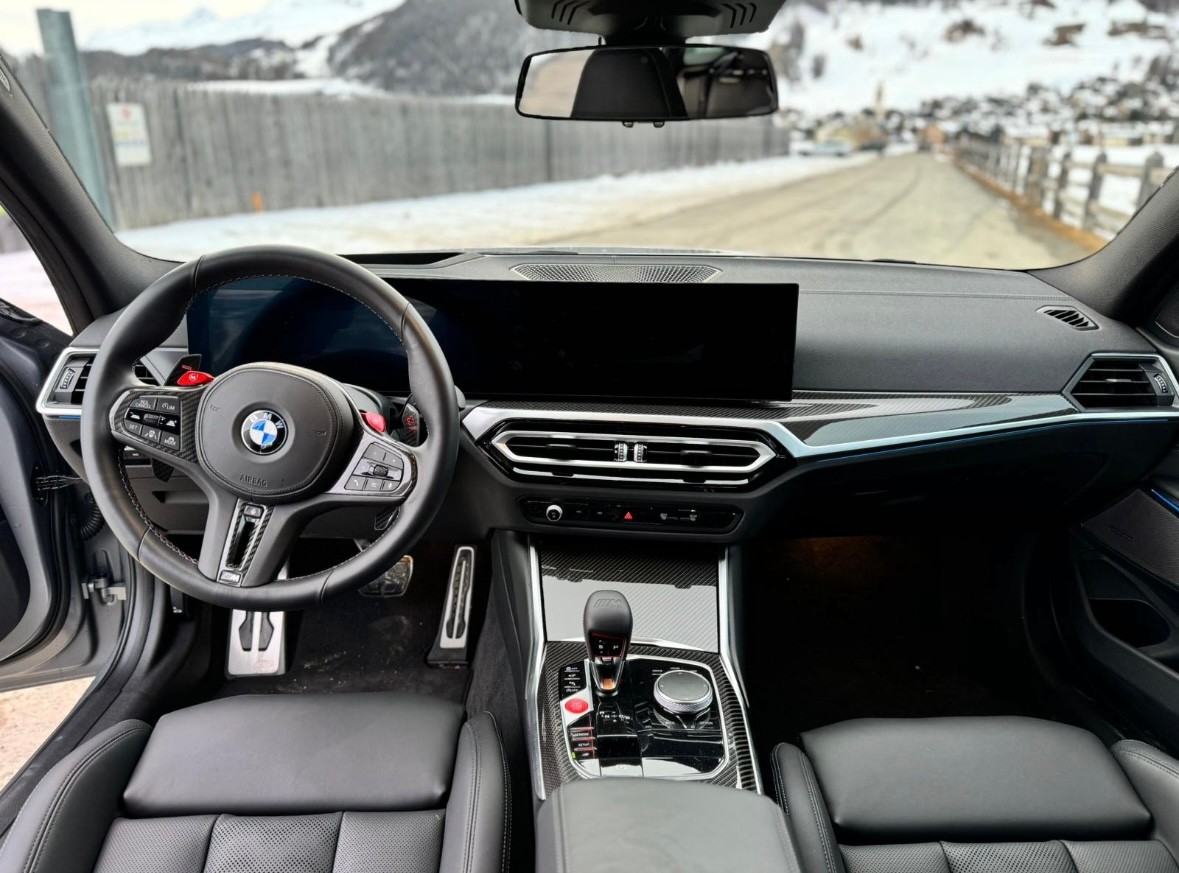BMW M3 Touring xDrive Competition M ## carbon ceramic brakes 🇨🇭 Auto CH con gratis service-image-8