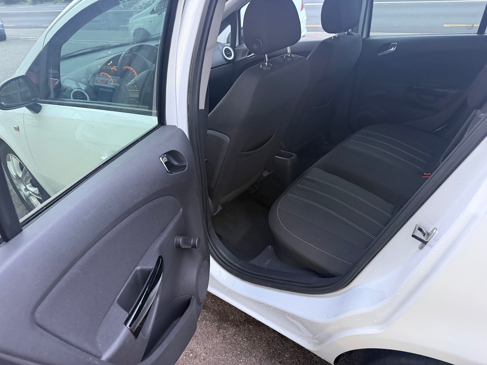 OPEL Corsa 1.4 TP Sport-image-7