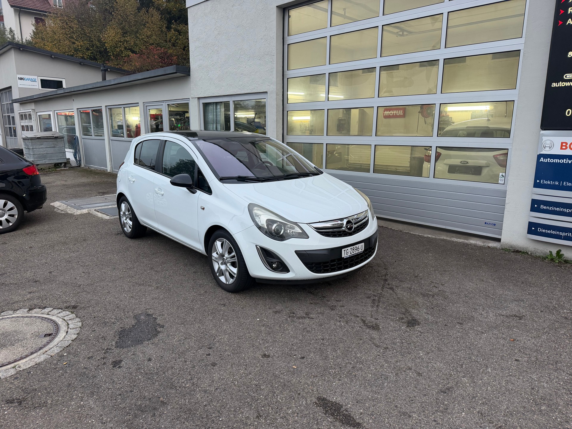 OPEL Corsa 1.4 TP Sport-image-1