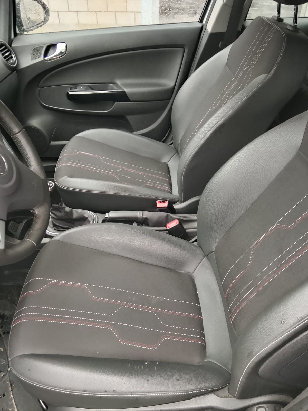 OPEL Corsa 1.4 TP Color Edition-image-6