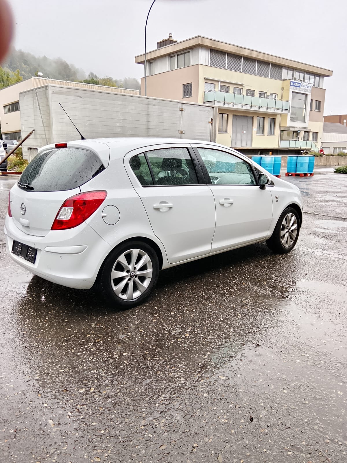 OPEL Corsa 1.4 TP Color Edition-image-4