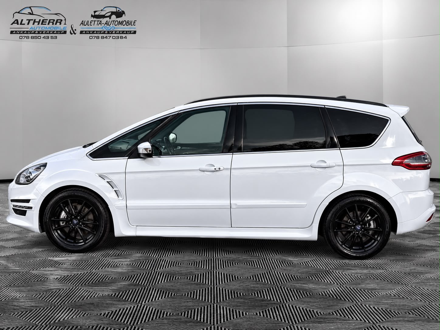 FORD S-Max 2.0 SCTi TitaniumS PowerShift 7 Plätzen Automat Frisch ab MFK-image-4