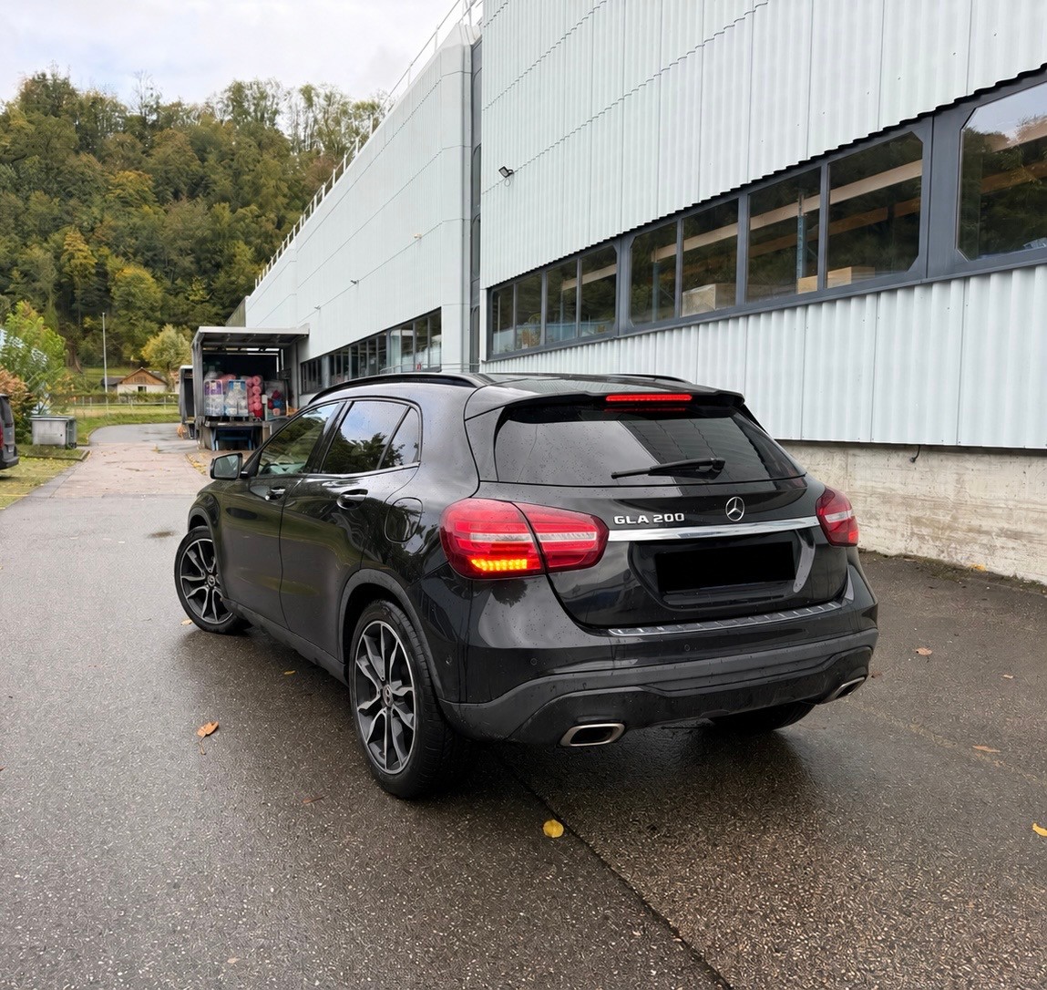 MERCEDES-BENZ GLA 200 Night Star-image-1