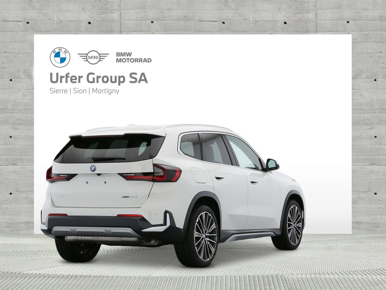 BMW X1 xDrive 30e xLine-showroom-element-2