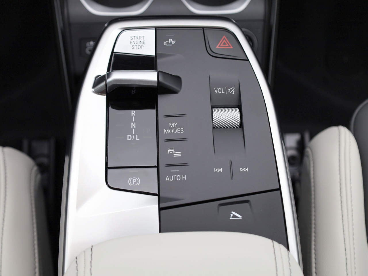 BMW X1 xDrive 30e xLine-image-17