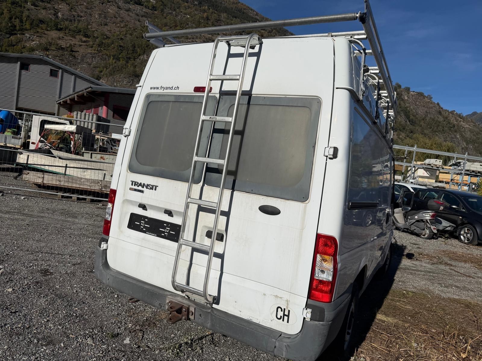 FORD Transit 2.2 TDCi 300 M Trend-image-4