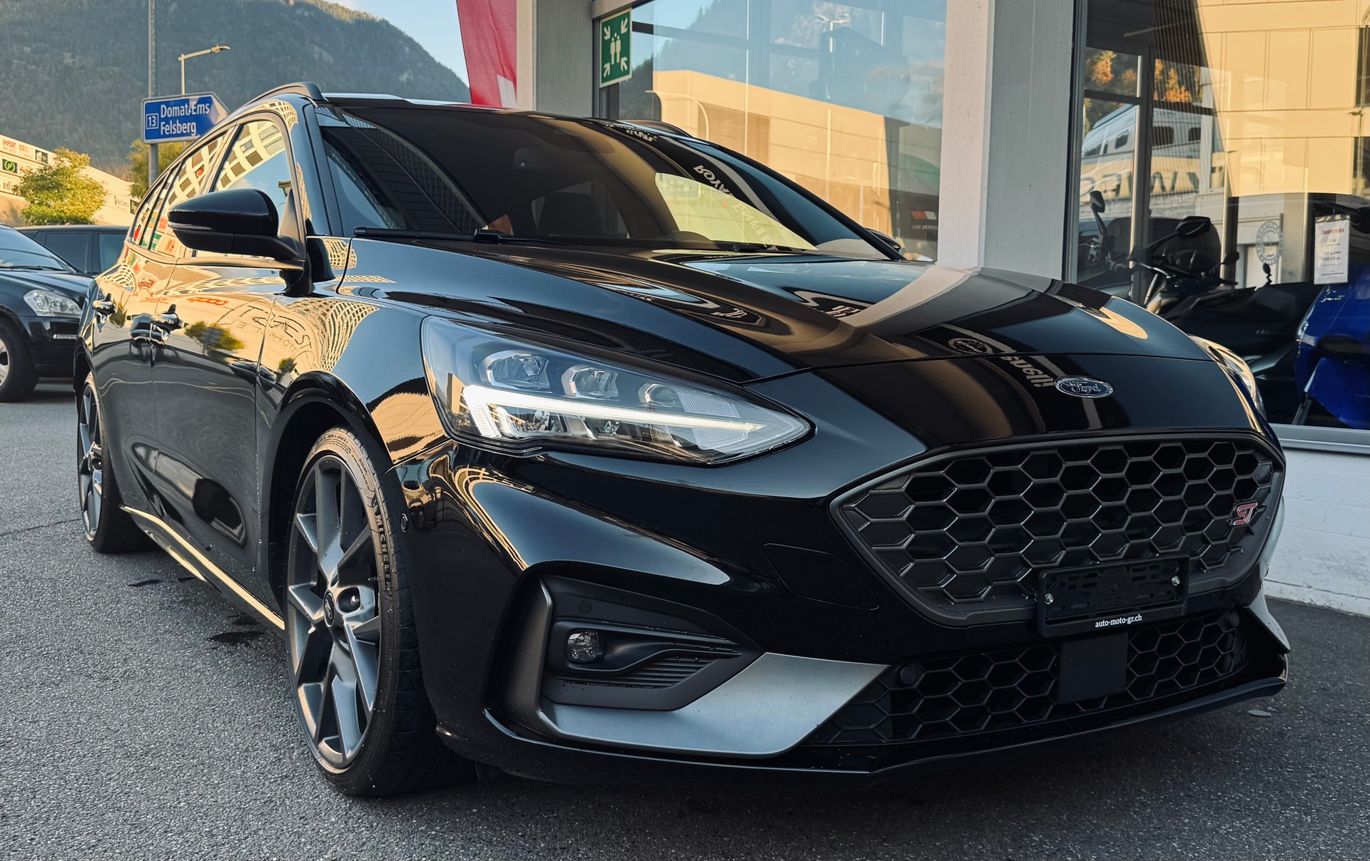 FORD Focus ST 2.0 Styling Paket