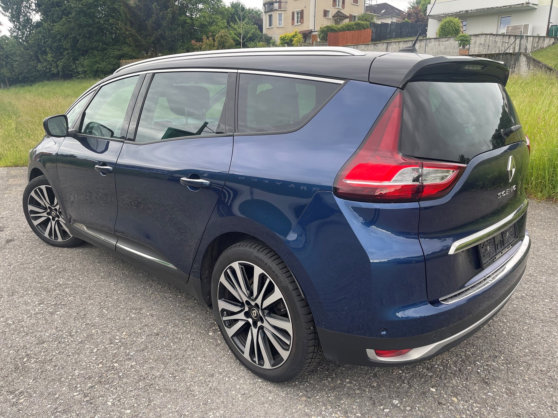RENAULT Grand Scénic 1.3 16V Turbo Intens EDC-image-3