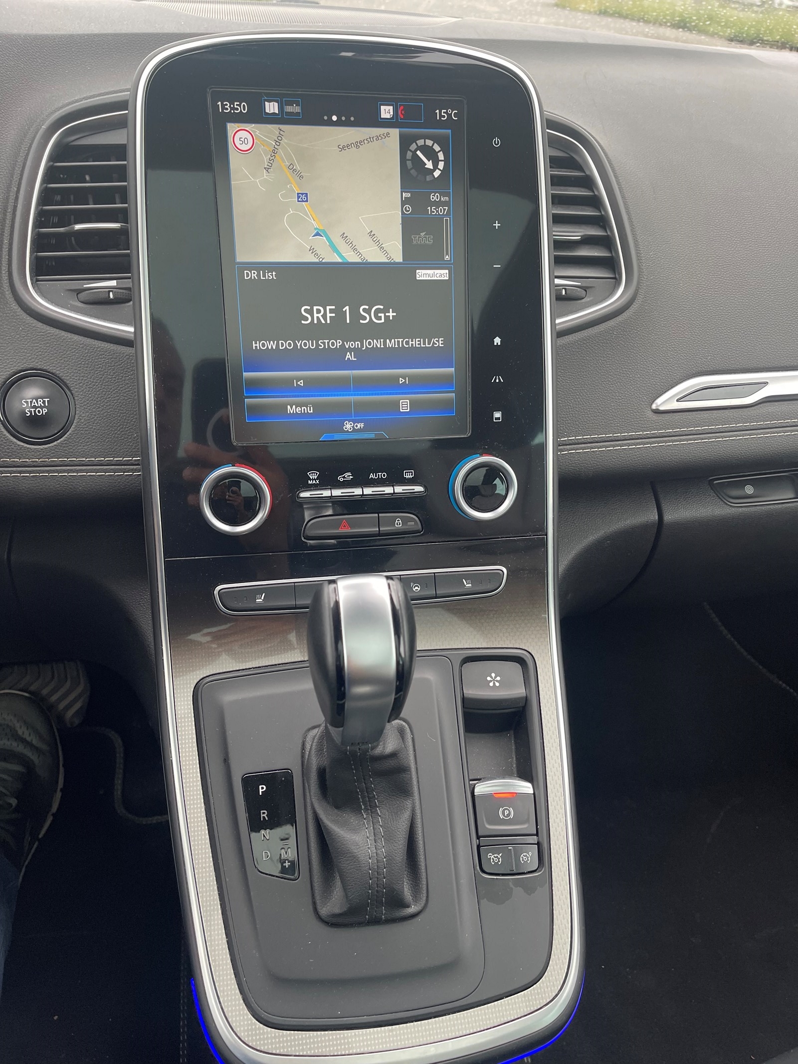RENAULT Grand Scénic 1.3 16V Turbo Intens EDC-image-10