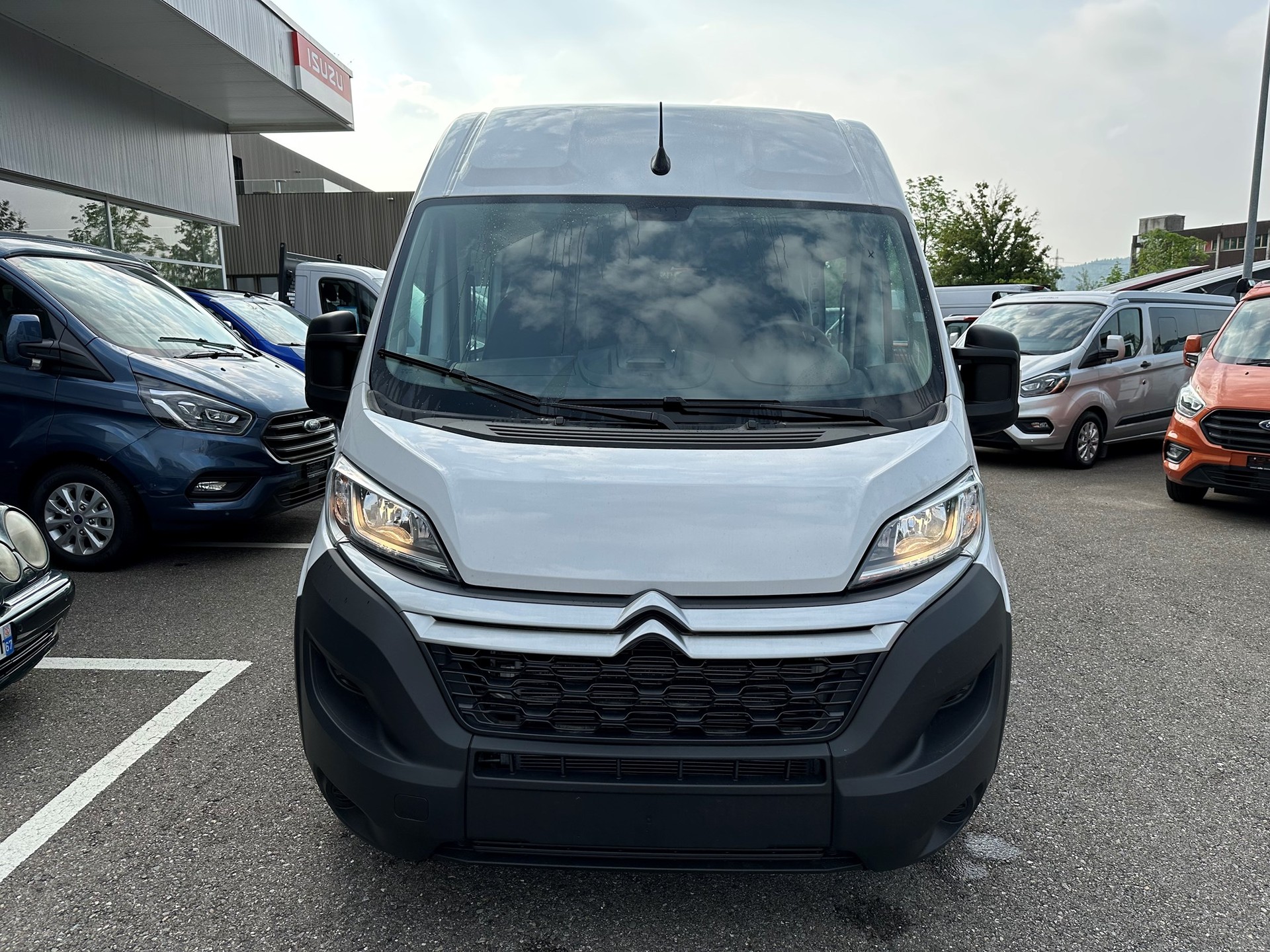 CITROEN Jumper 35 2.2BHDI 140PS L3H2 7 Sitze, GARANTIE 4 JAHRE, Nur bei uns - Finanzierung OHNE Zins möglich! Alle Grössen verfügbar!-showroom-element-1