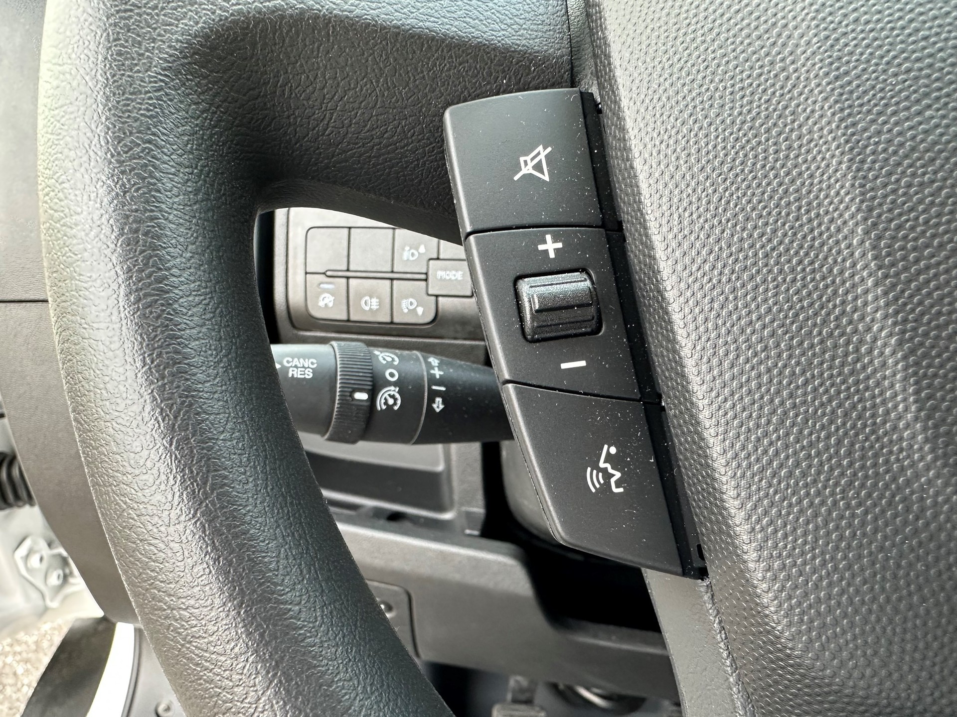 CITROEN Jumper 35 2.2BHDI 140PS L3H2 7 Sitze, GARANTIE 4 JAHRE, Nur bei uns - Finanzierung OHNE Zins möglich! Alle Grössen verfügbar!-image-10