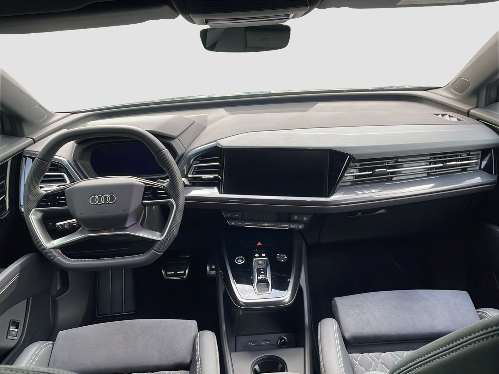 AUDI Q4 e-tron 50 quattro-image-6