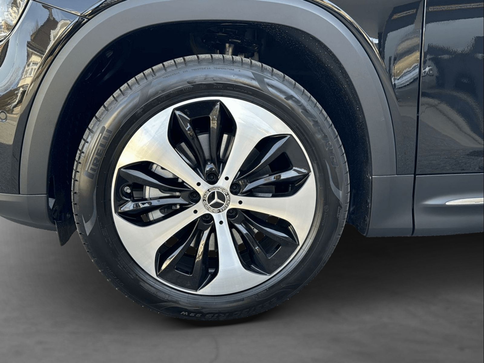 MERCEDES-BENZ GLB 250 4Matic 8G-Tronic-image-10