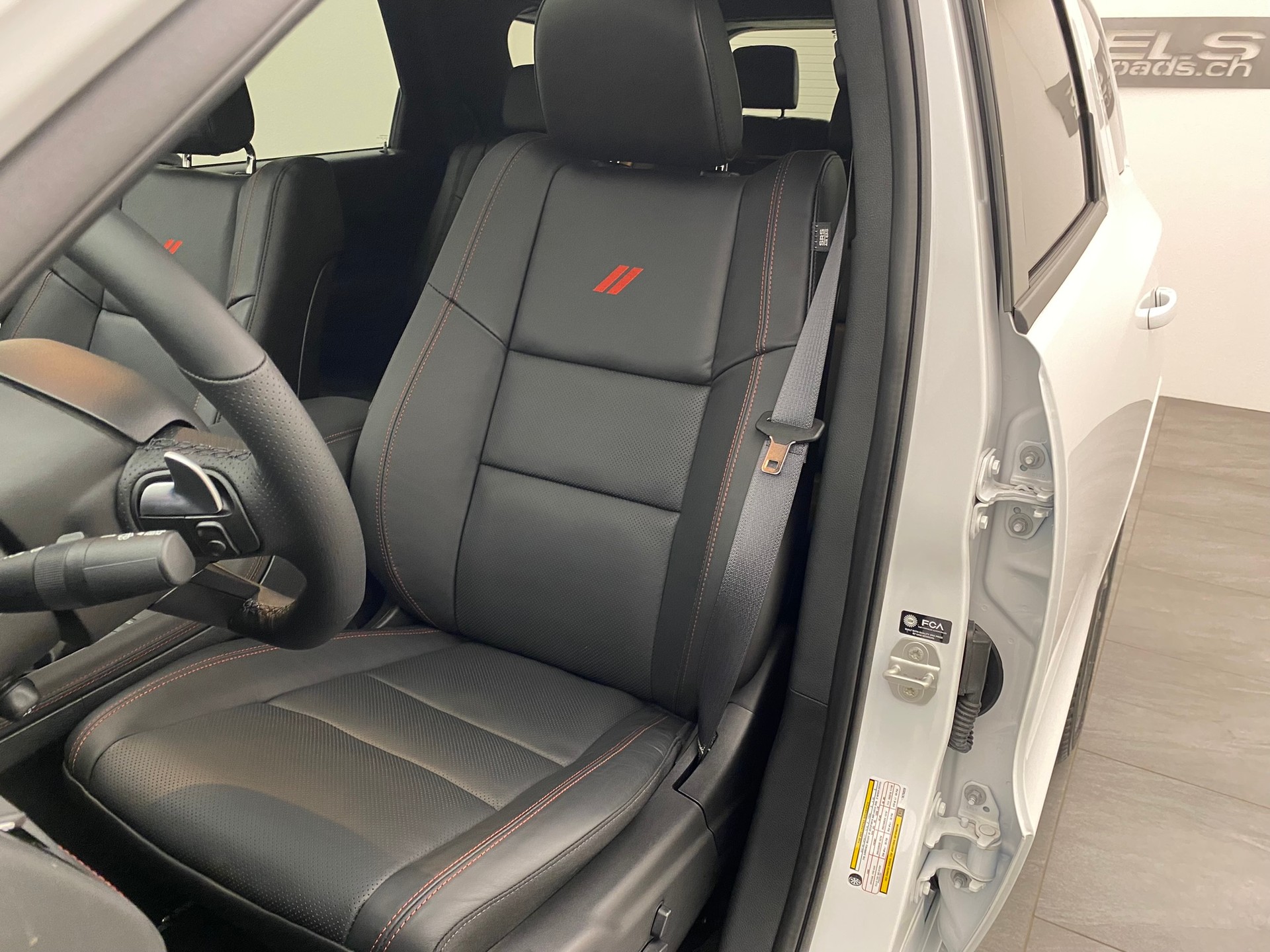DODGE Durango 5.7 R/T Premium AWD-image-6