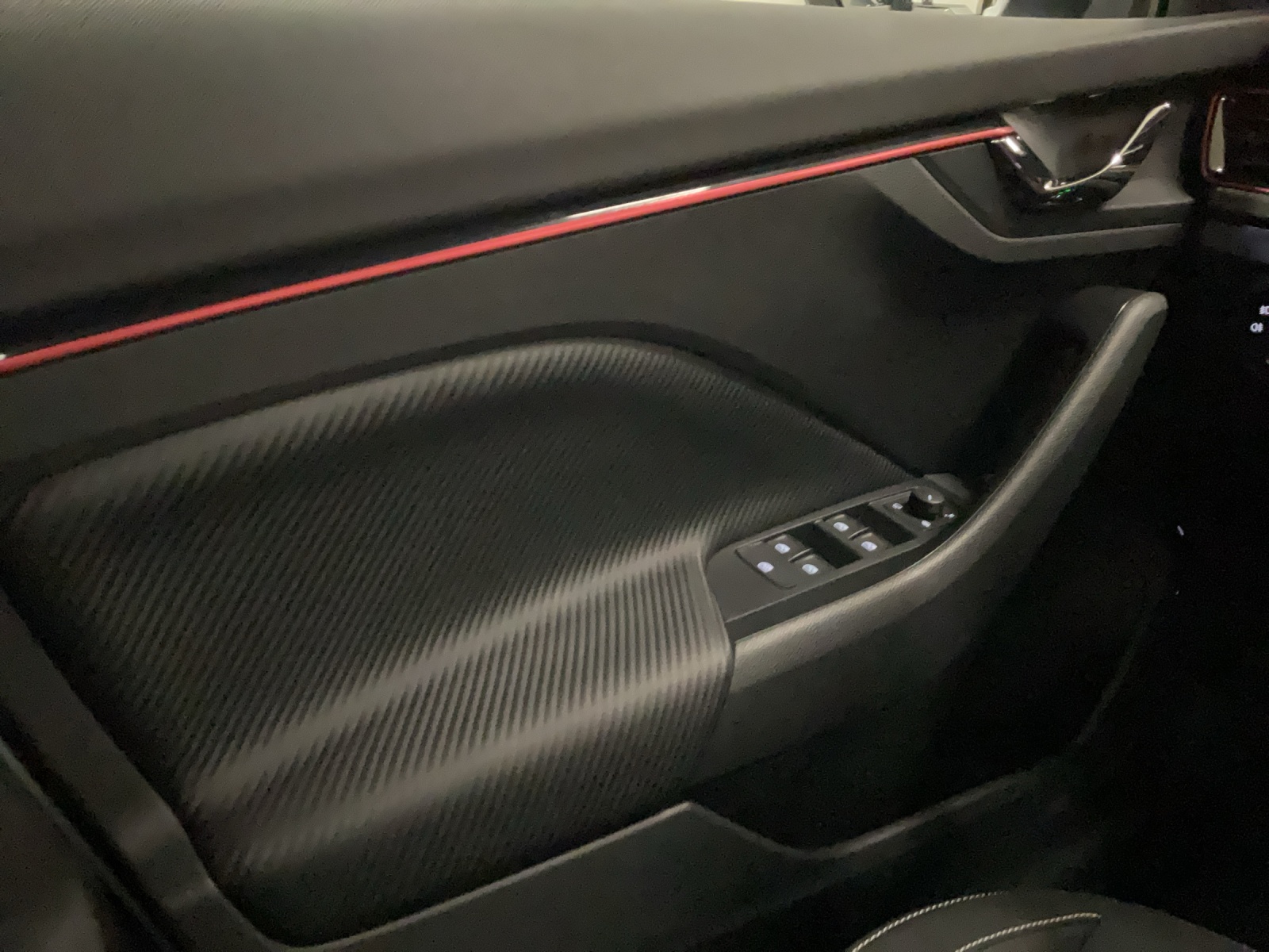 SKODA Scala 1.5 TSI Monte Carlo DSG-image-8