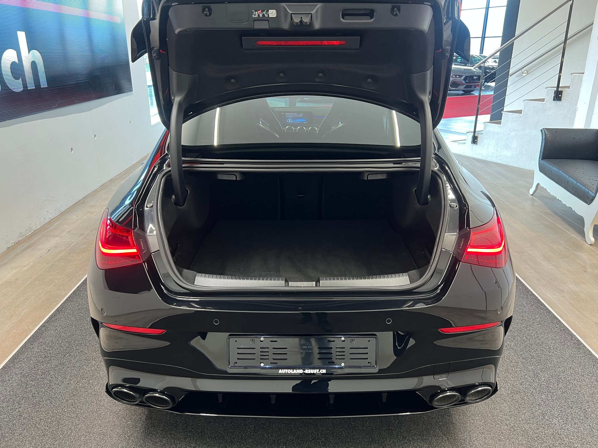 MERCEDES-BENZ CLA 45 S AMG 4Matic+ 8G-DCT-image-9