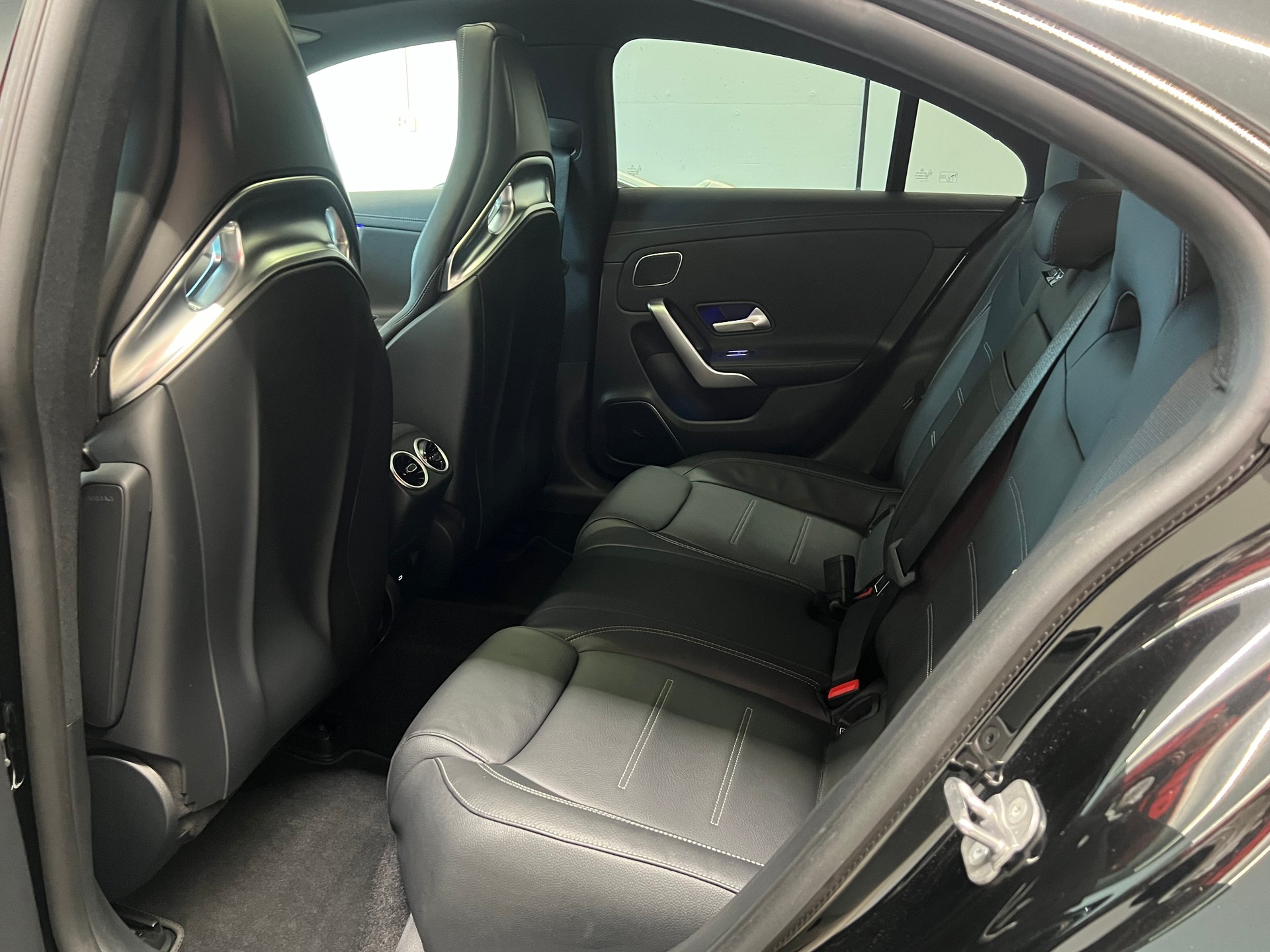 MERCEDES-BENZ CLA 45 S AMG 4Matic+ 8G-DCT-image-16