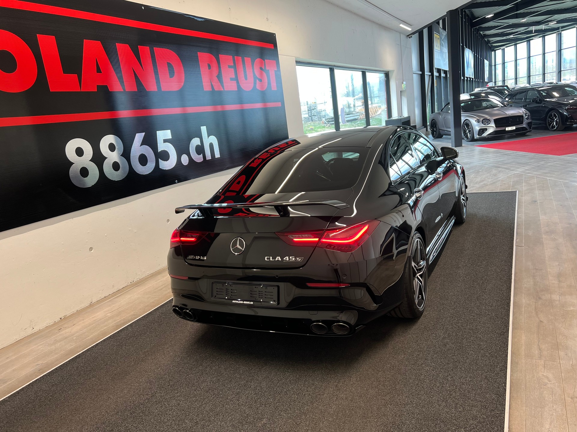 MERCEDES-BENZ CLA 45 S AMG 4Matic+ 8G-DCT-image-6