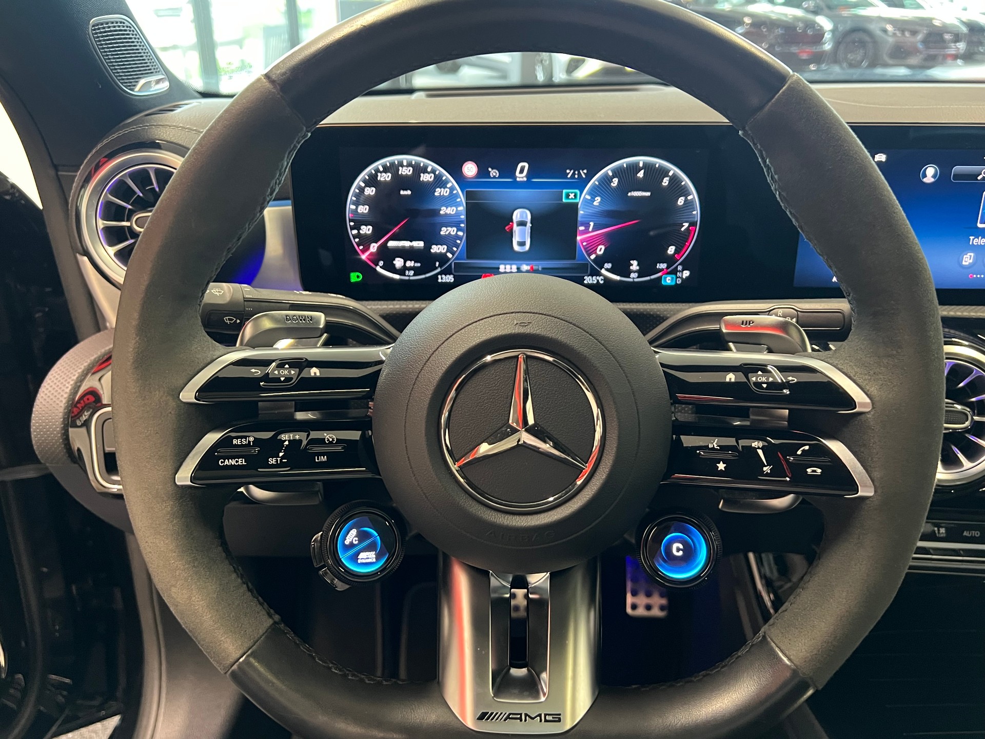 MERCEDES-BENZ CLA 45 S AMG 4Matic+ 8G-DCT-image-25