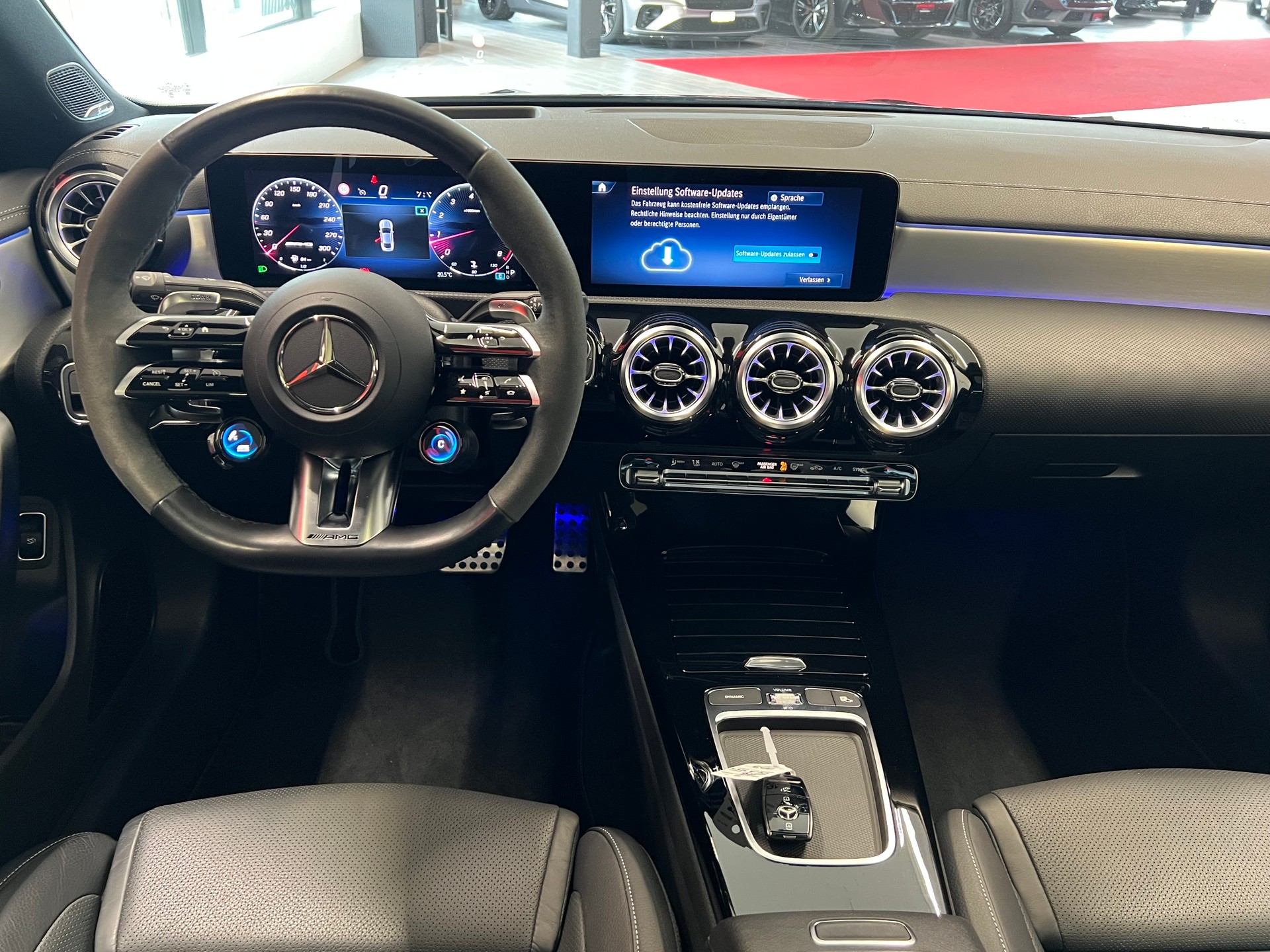 MERCEDES-BENZ CLA 45 S AMG 4Matic+ 8G-DCT-image-18