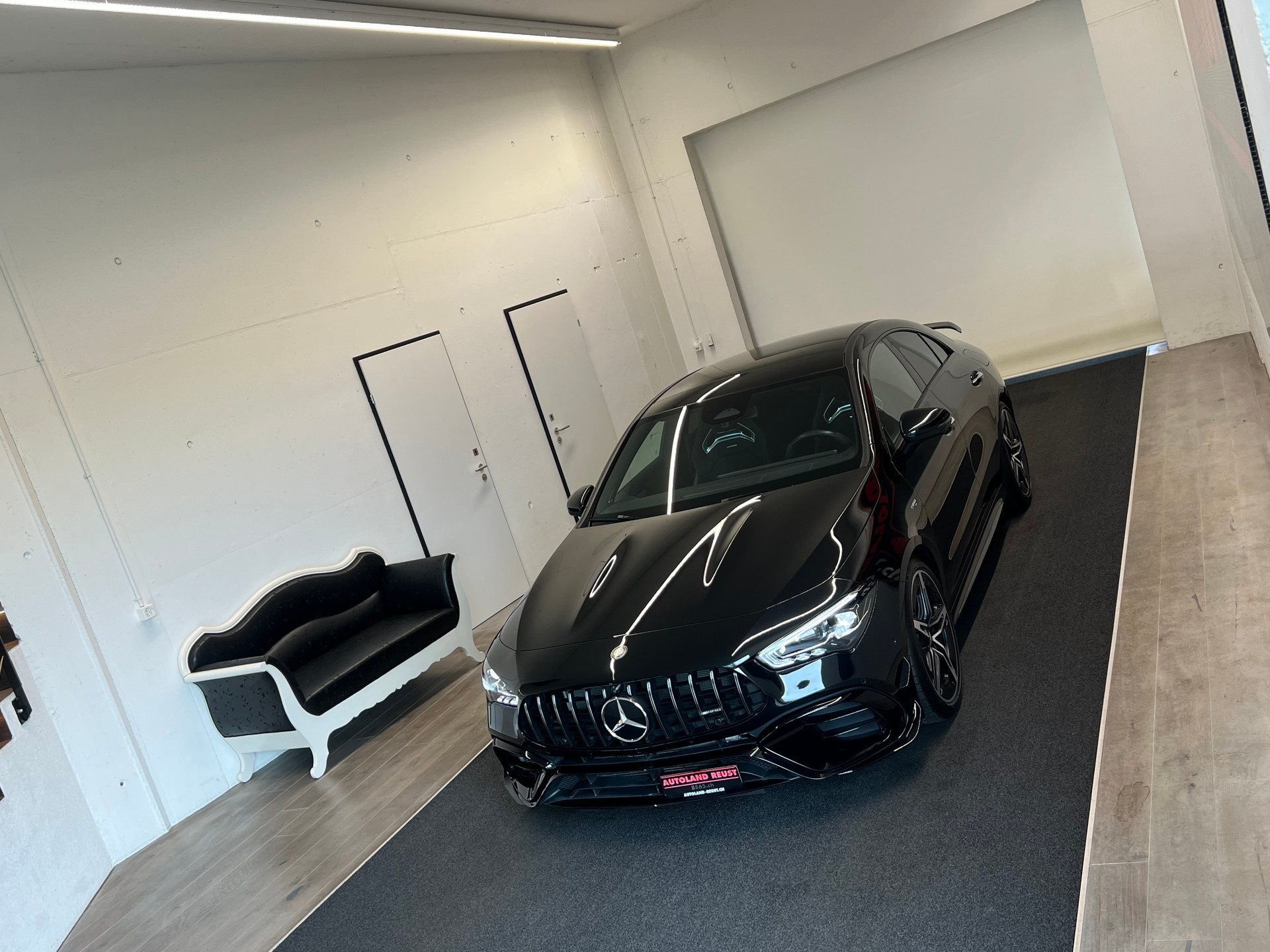 MERCEDES-BENZ CLA 45 S AMG 4Matic+ 8G-DCT-image-3