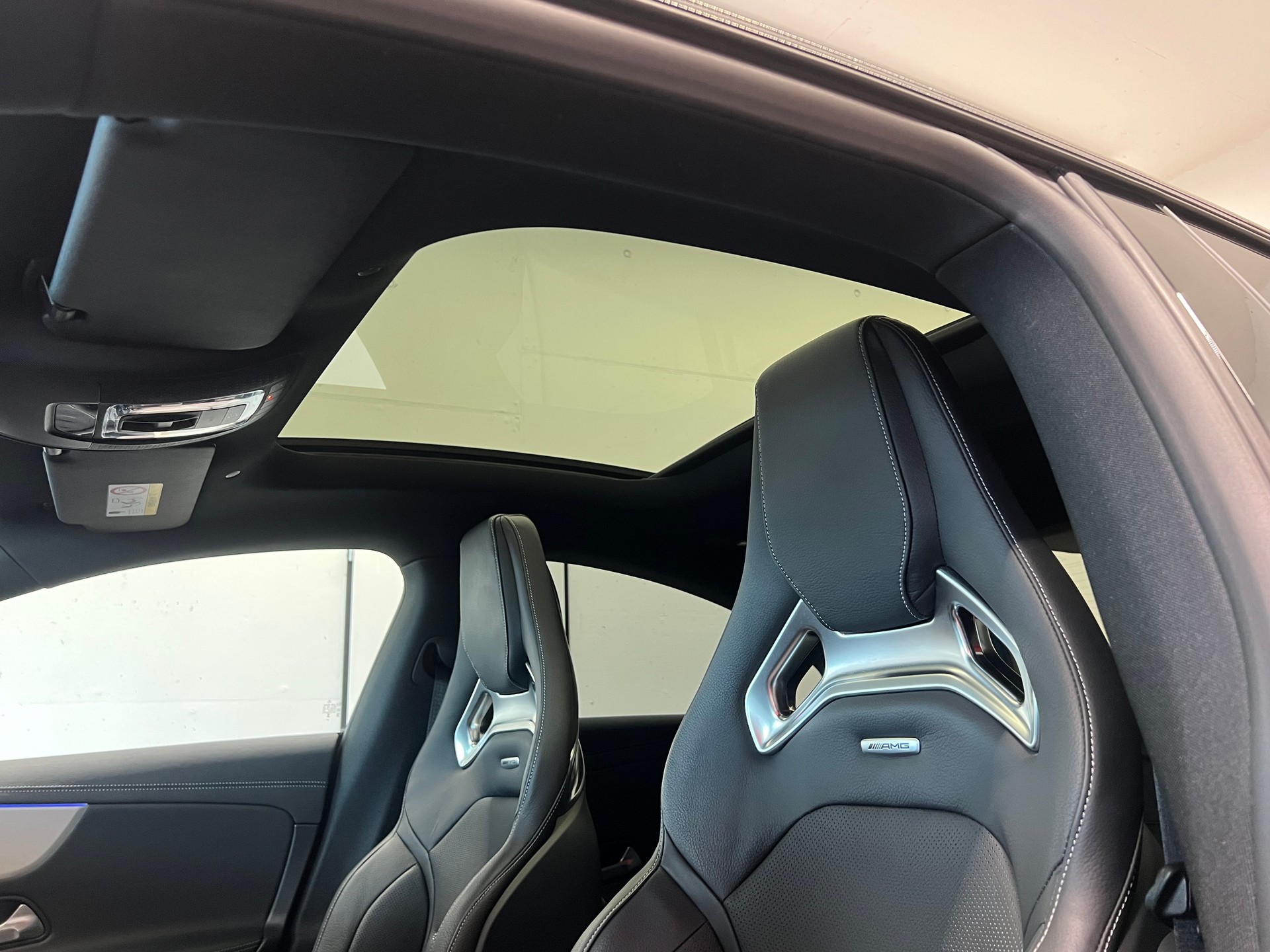 MERCEDES-BENZ CLA 45 S AMG 4Matic+ 8G-DCT-image-15