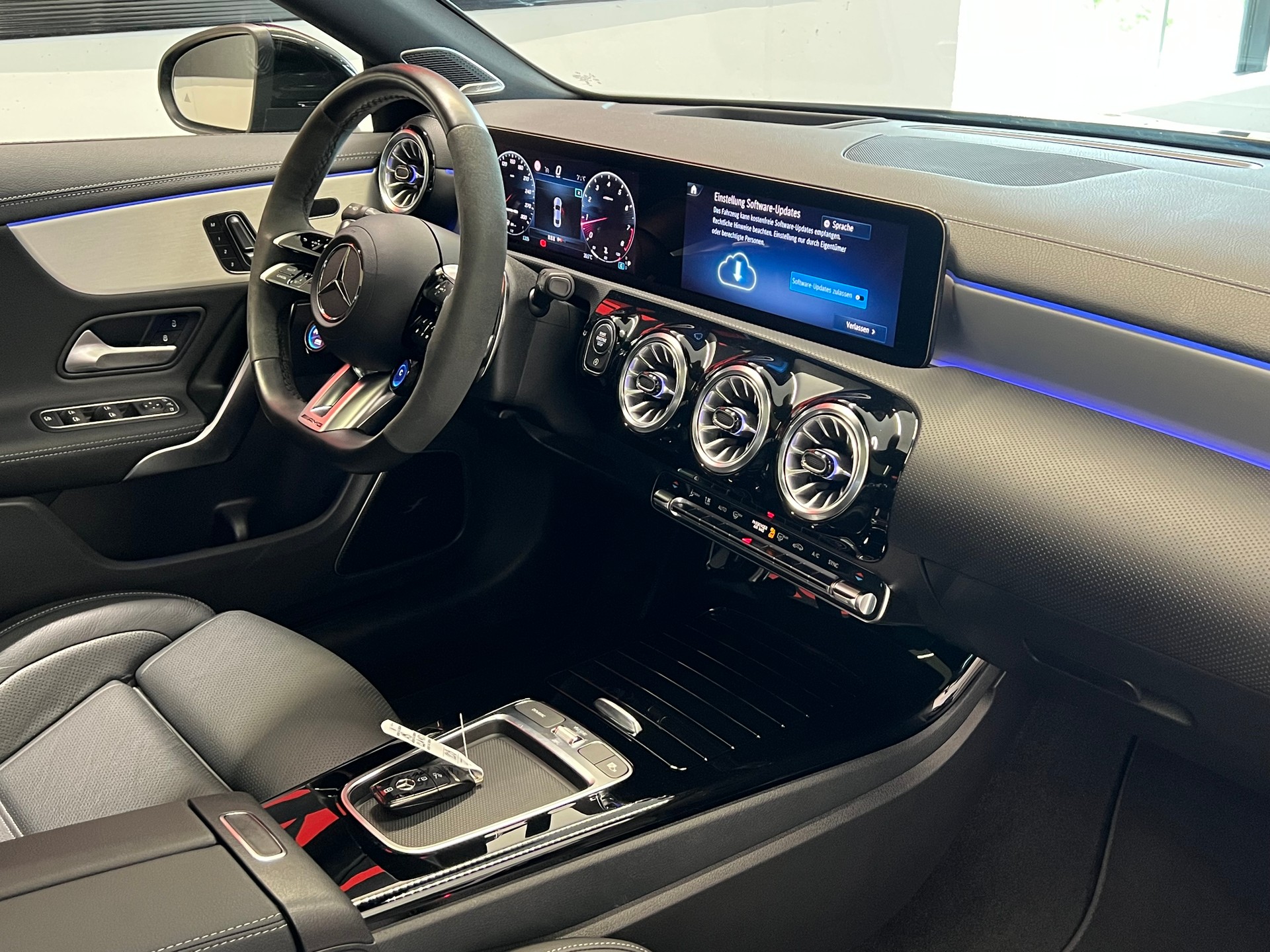 MERCEDES-BENZ CLA 45 S AMG 4Matic+ 8G-DCT-image-20