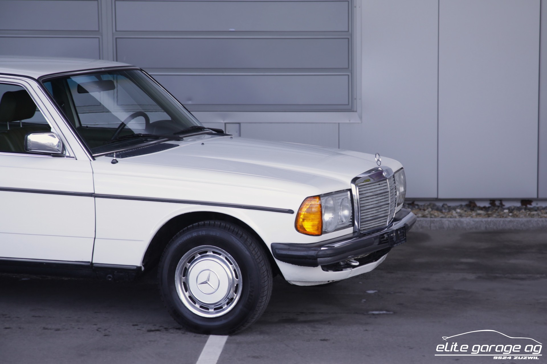 MERCEDES-BENZ 300 D VETERANENFAHRZEUG-image-8