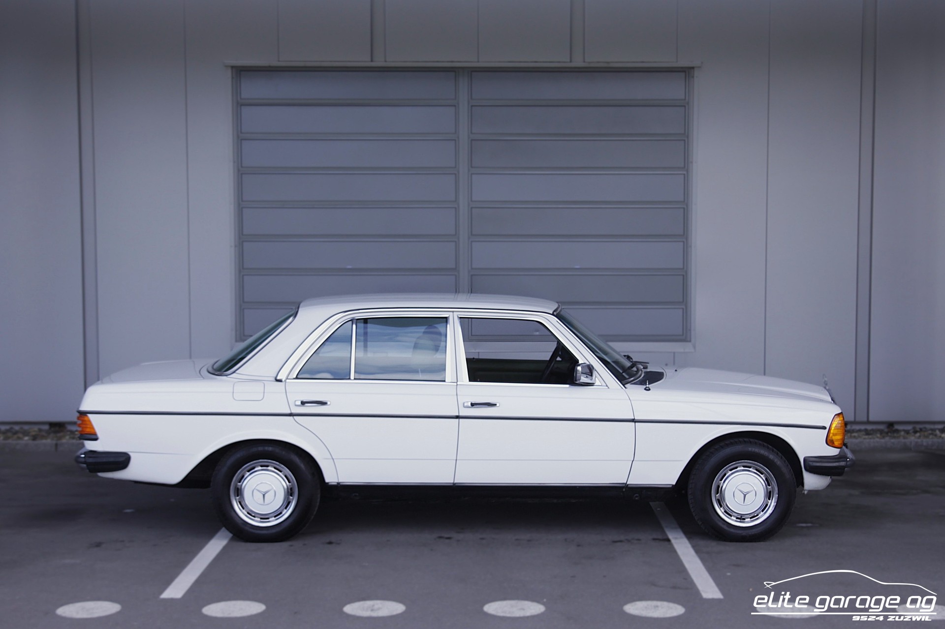 MERCEDES-BENZ 300 D VETERANENFAHRZEUG-image-5