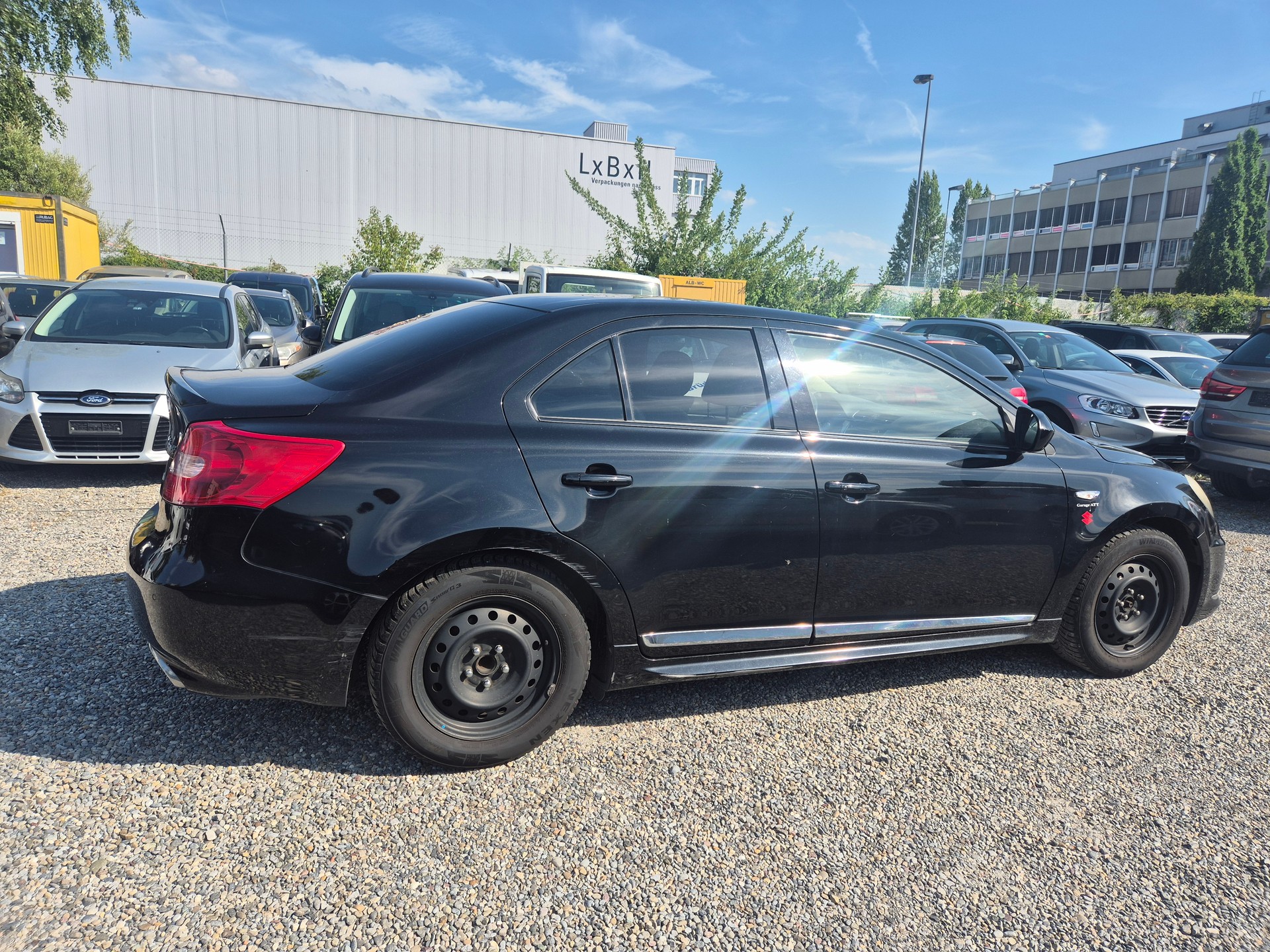 SUZUKI Kizashi 2.4 GL Top Sport 2WD-image-4