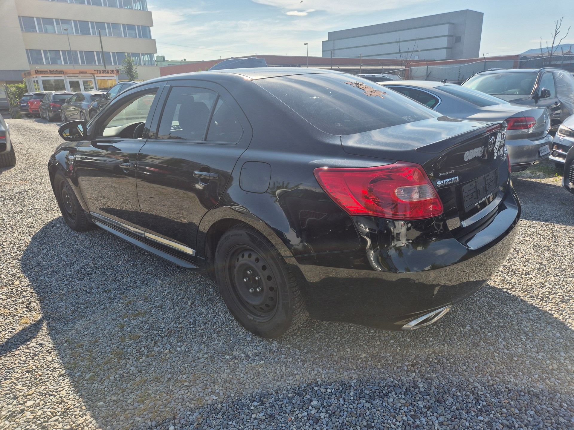 SUZUKI Kizashi 2.4 GL Top Sport 2WD-image-5