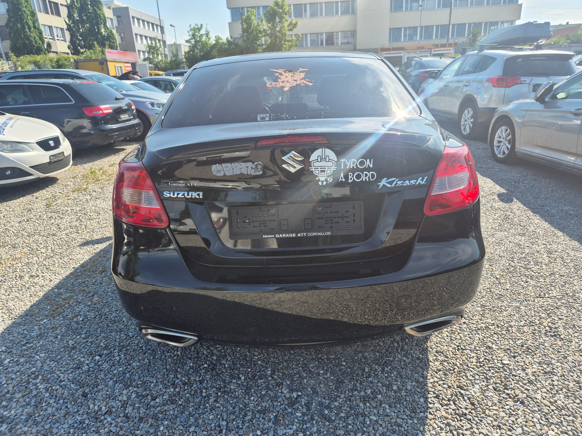 SUZUKI Kizashi 2.4 GL Top Sport 2WD-image-7