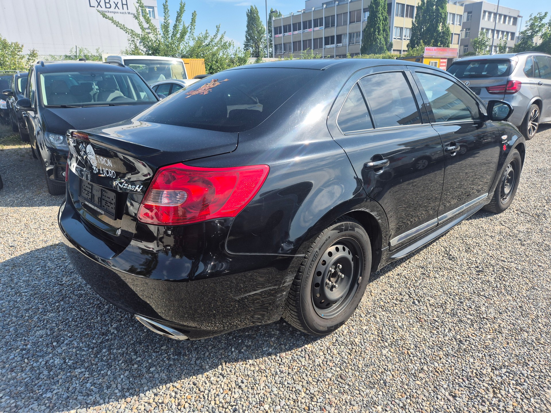 SUZUKI Kizashi 2.4 GL Top Sport 2WD-image-6