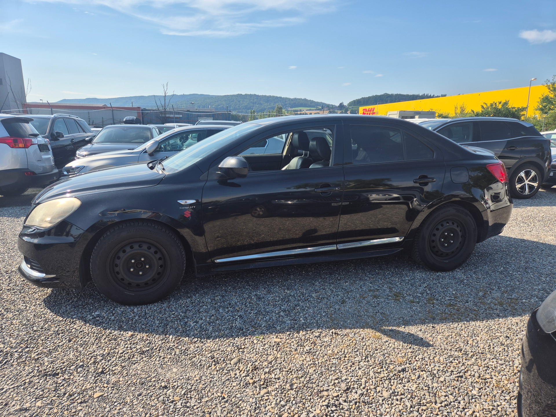 SUZUKI Kizashi 2.4 GL Top Sport 2WD-image-3