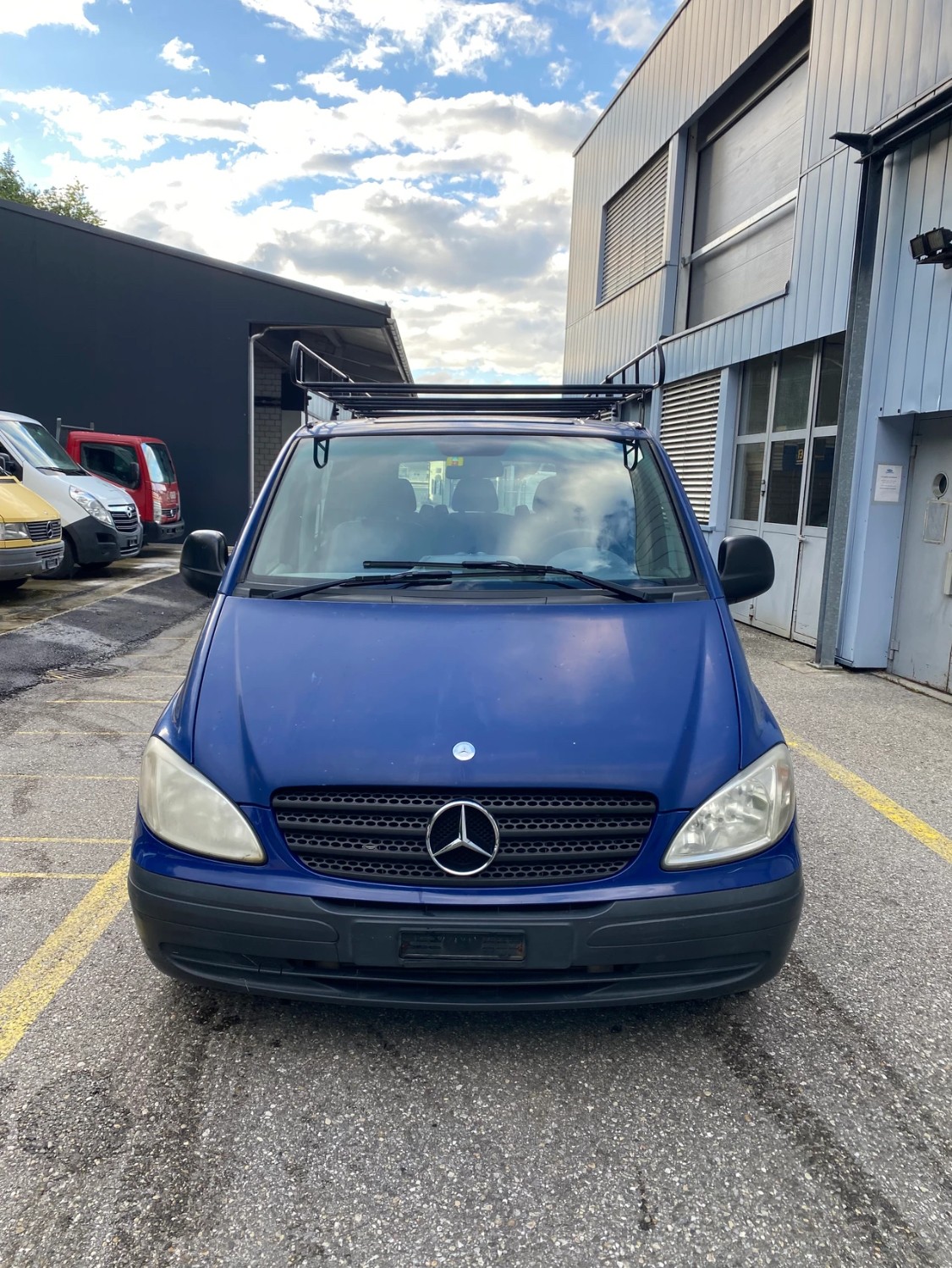 MERCEDES-BENZ Vito 111 CDI L