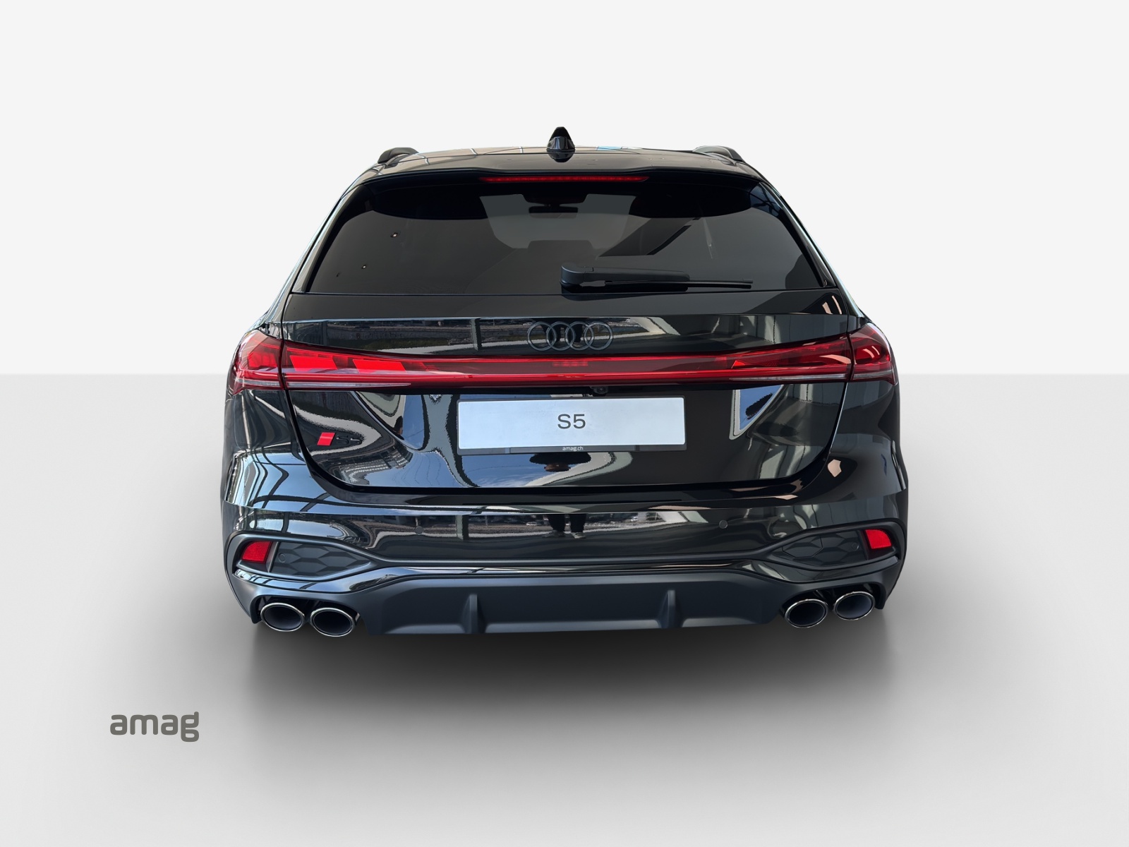 AUDI S5 Avant TFSI quattro S tronic-image-3