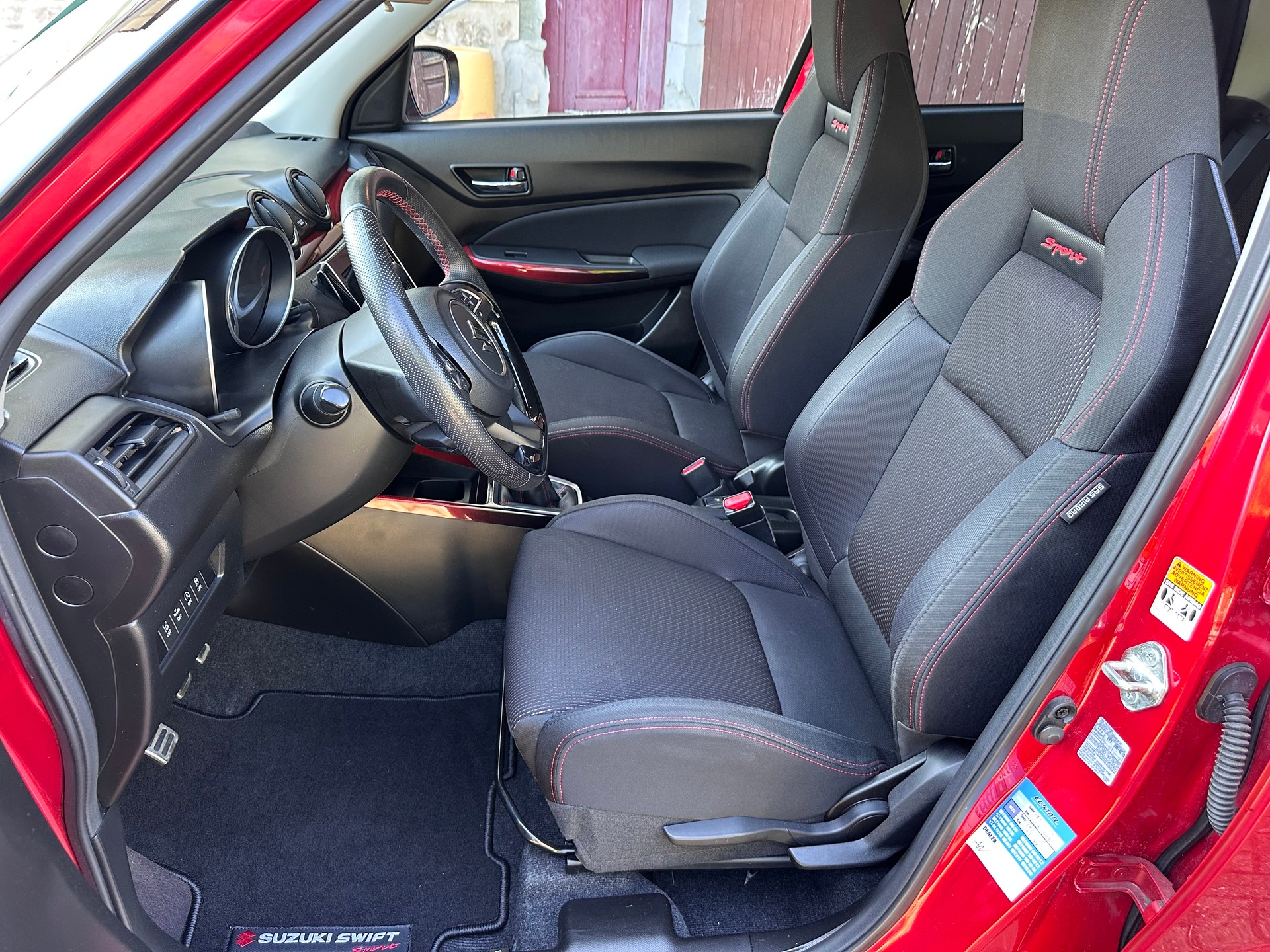 SUZUKI Swift Sport 1.4i 16V Compact Top-image-5