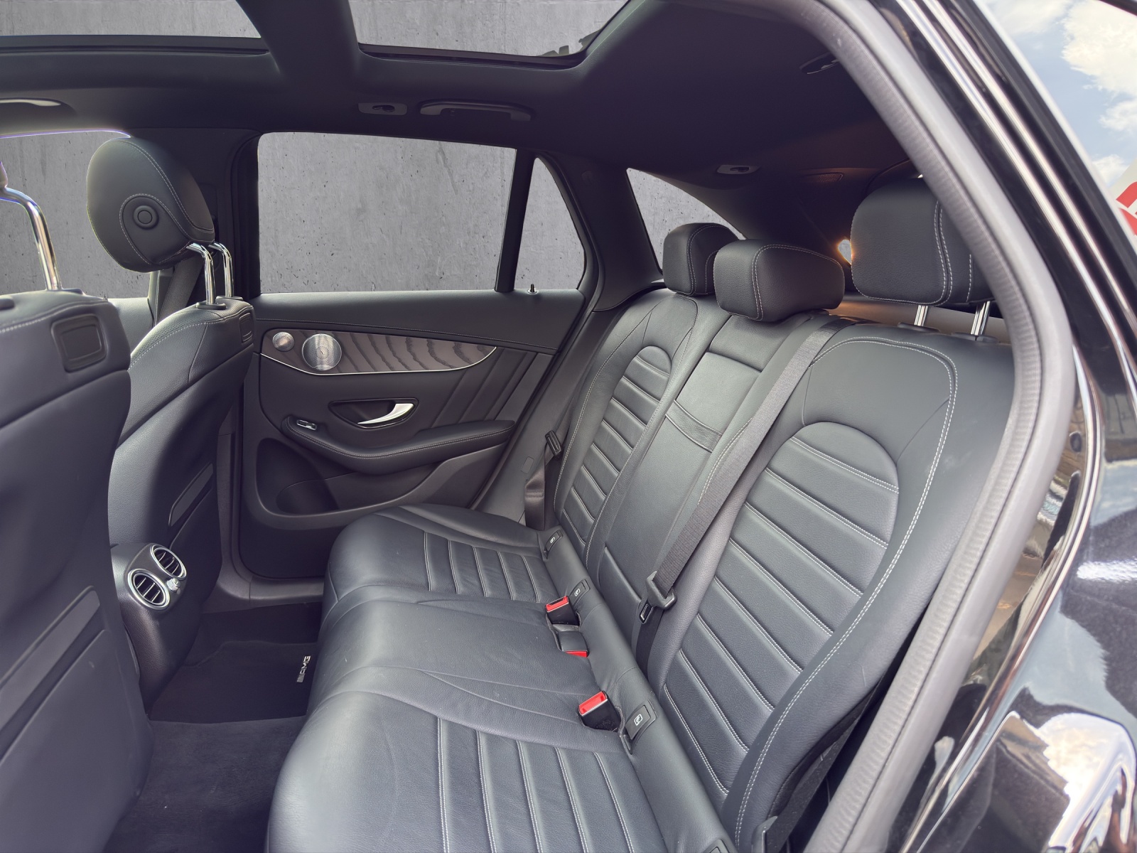 MERCEDES-BENZ GLC 43 AMG 4Matic 9G-Tronic-image-13