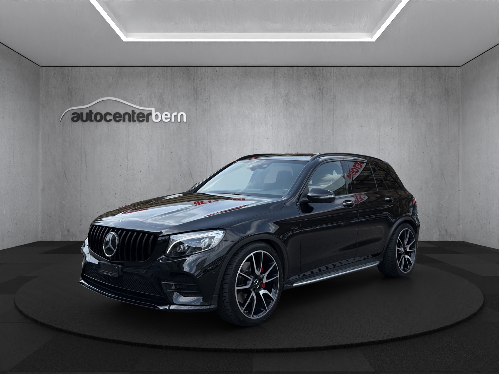 MERCEDES-BENZ GLC 43 AMG 4Matic 9G-Tronic-image-2